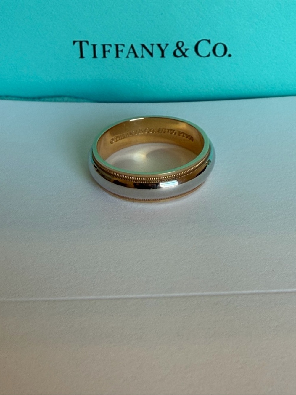 Tiffany & Co. Men’s band Ring Platinum and 18 K rose gold , 6 mm Wide